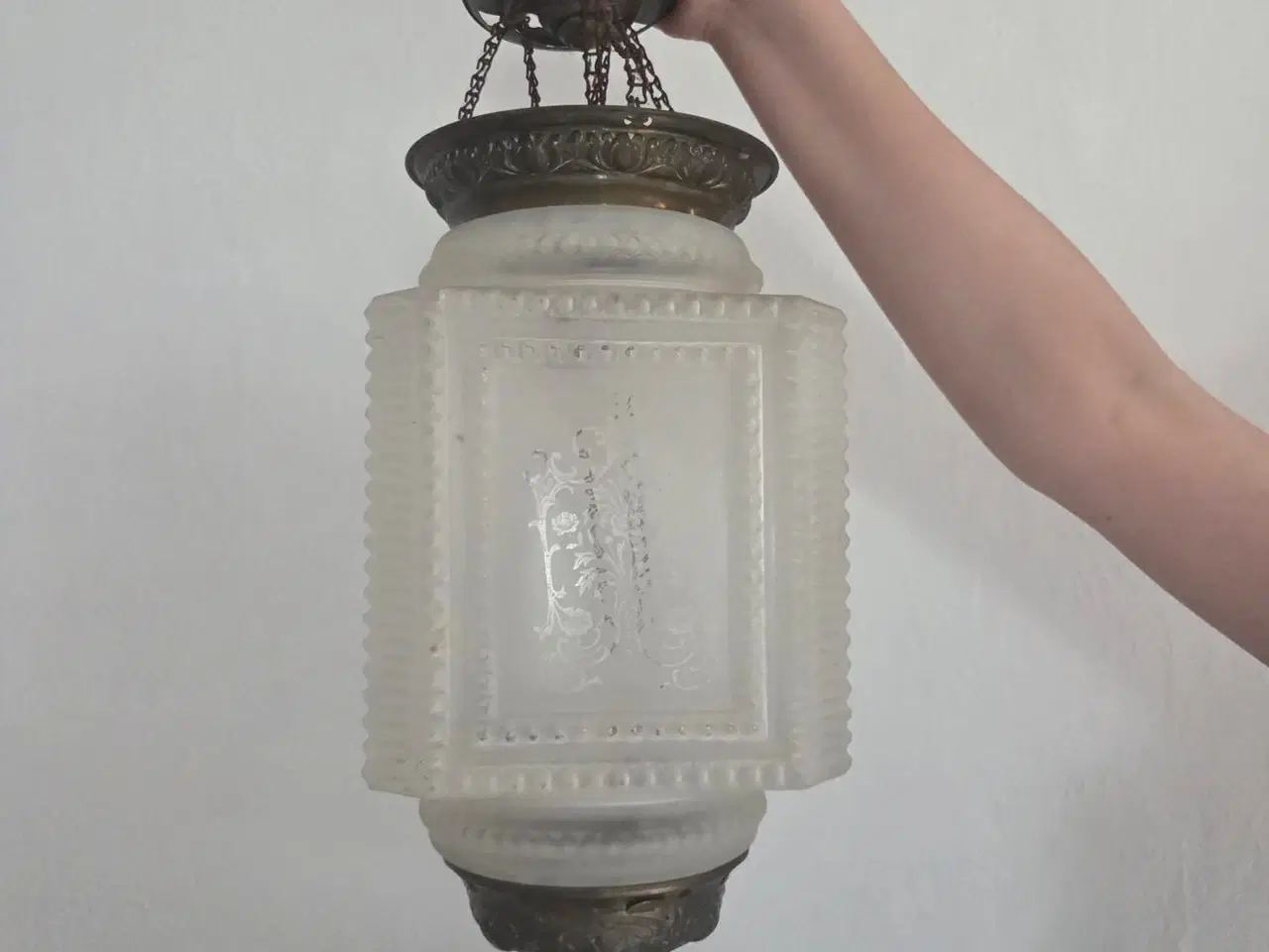 Billede 3 - Smuk Ampel fra Fyns Glasværk 1903 Åben for bud
