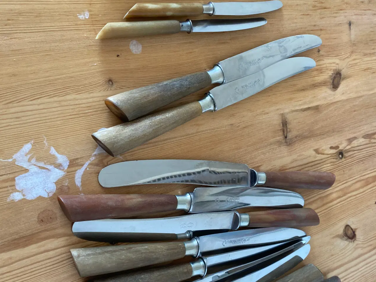 Billede 2 - Bordknive med benskafter 