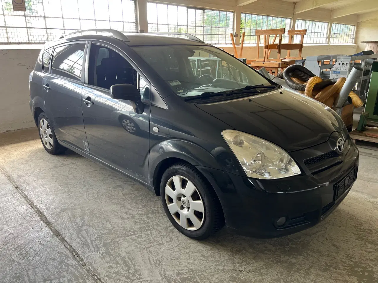 Billede 2 - TOYOTA COROLLA VERSO 1,8 SPORTS VAN