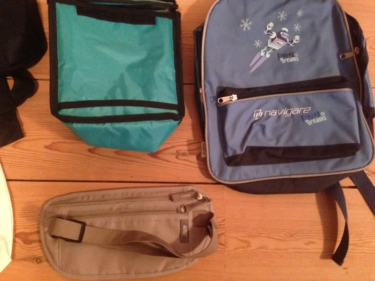 Billede 2 - 4 nye børne tasker/rygsæk mm 100 kr, inkl fragt