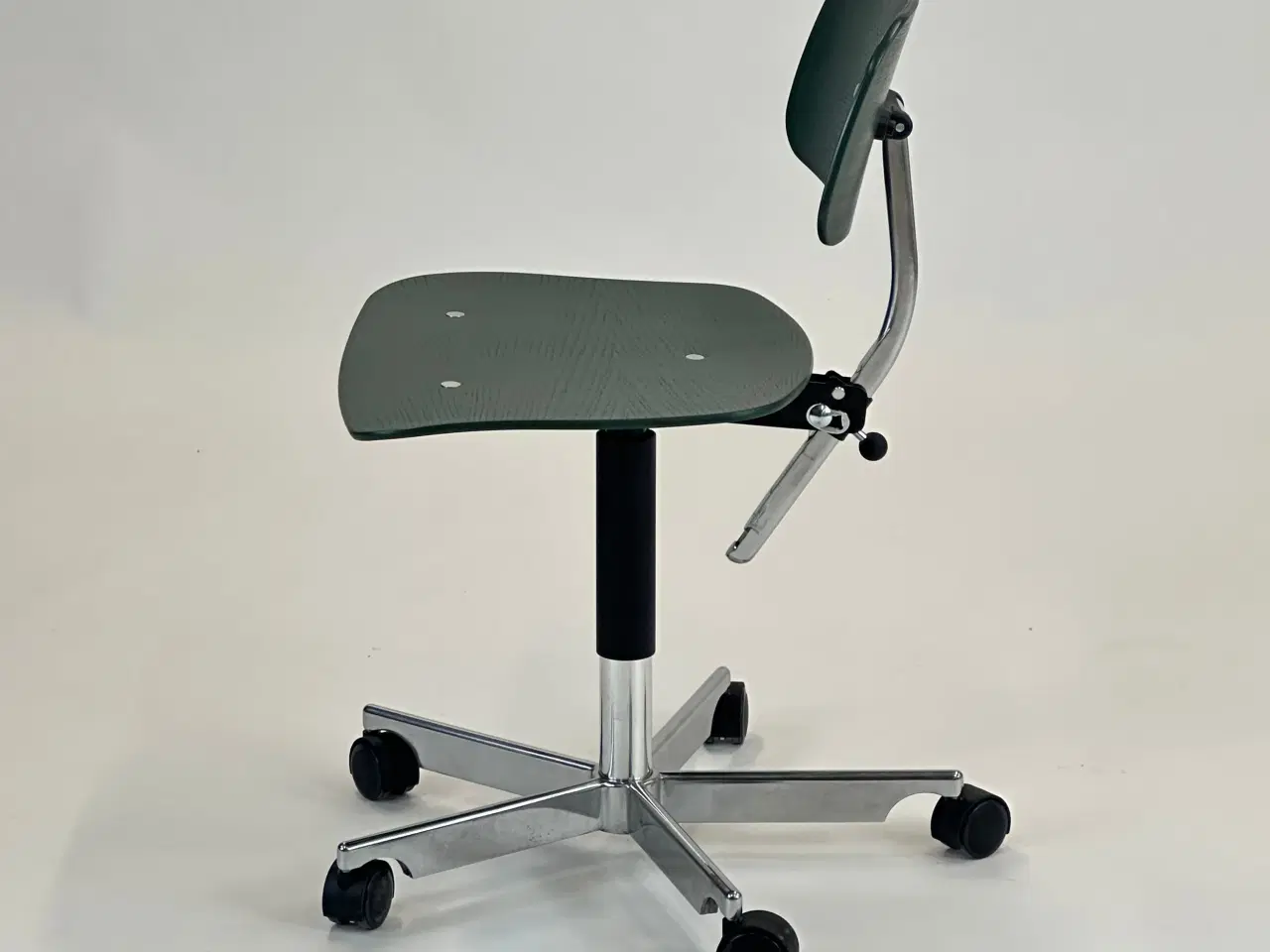 Billede 4 - Montana Kevi 2533 kontorstol (Grøn)