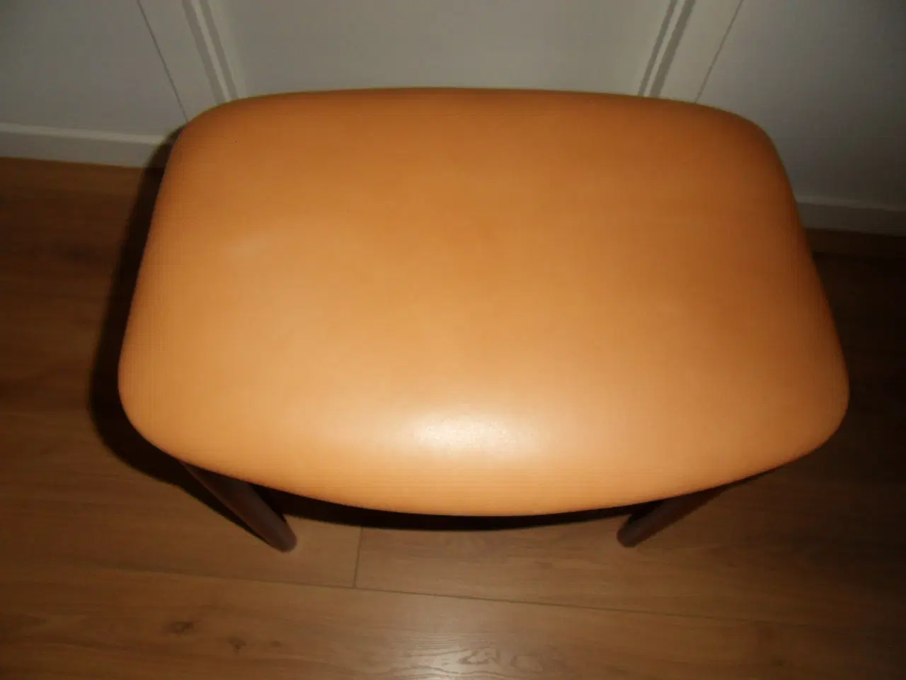 Billede 5 - FINN JUHL :  KLAVERBÆNK /TOILETMØBELBÆNK