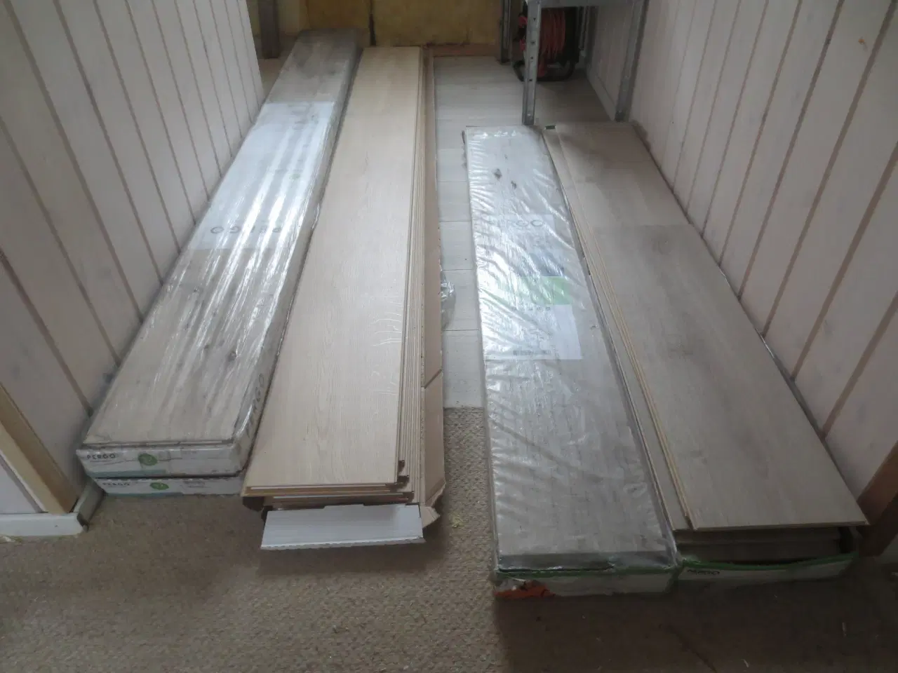 Billede 2 -  1. gulv , Pergo Tronheim   2. gulv  Lillehammer