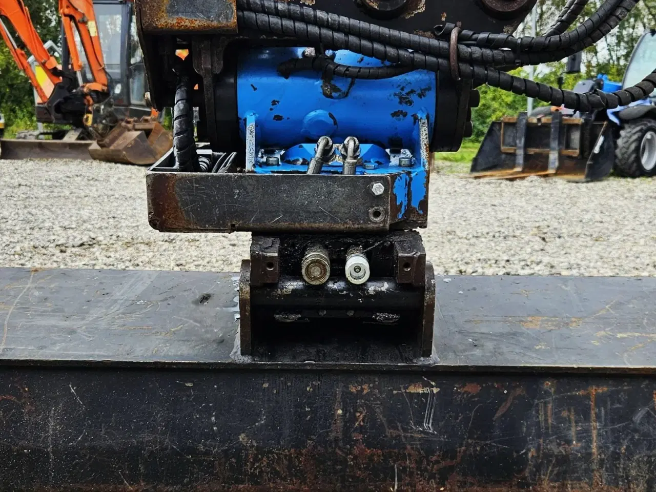 Billede 9 - Kubota kx027-4 / Rotortilt / 2700 timer / skovlsæt