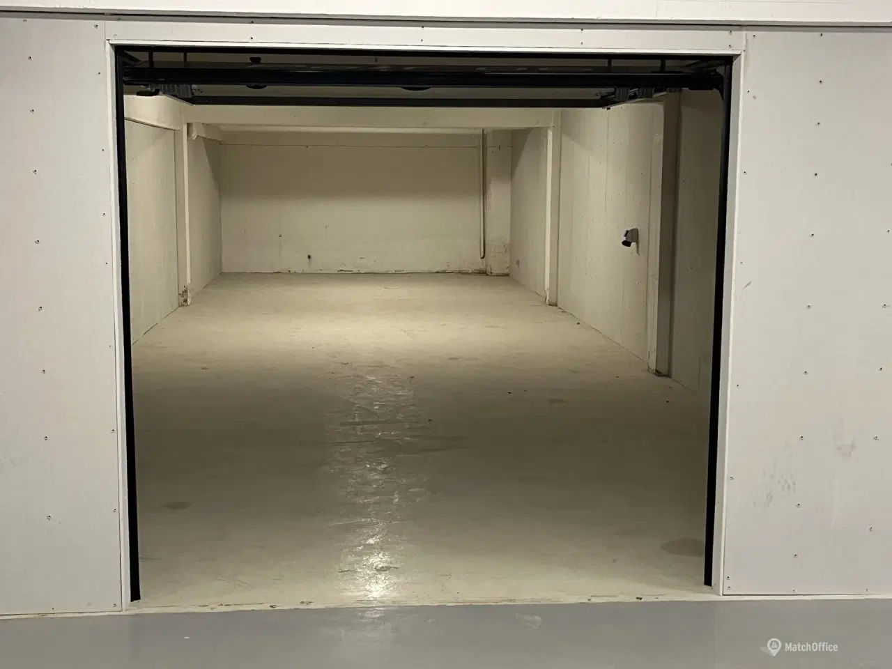 Billede 2 - Lagerlokale på 70 m² i kælderniveau med port – Vallensbæk