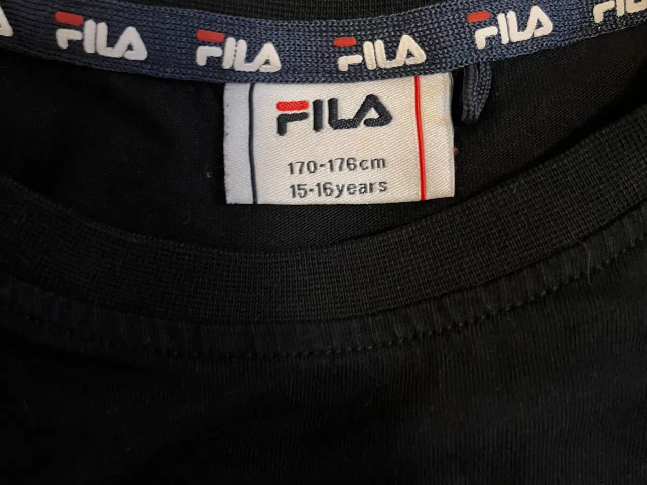 Billede 5 - T-shirt fra Fila