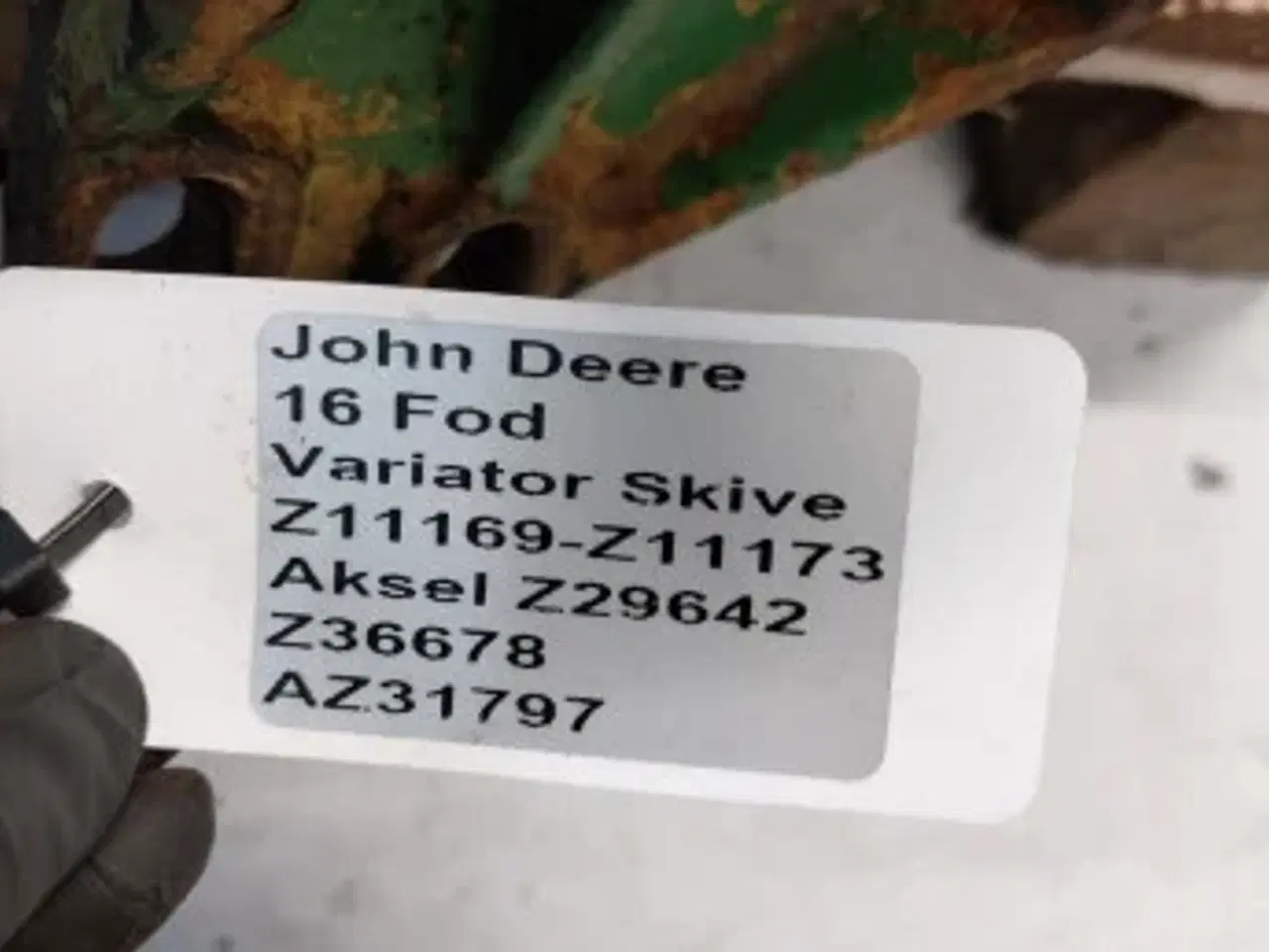 Billede 2 - John Deere 1000 16Fod V-skive og aksel Z11169