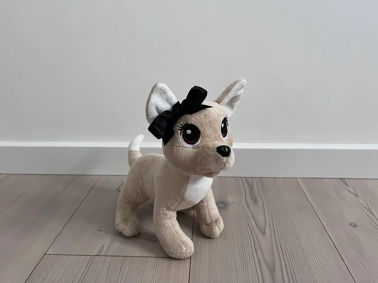 Billede 2 - Hund, Bamse + taske, + tilbehør Chichi Love Simba