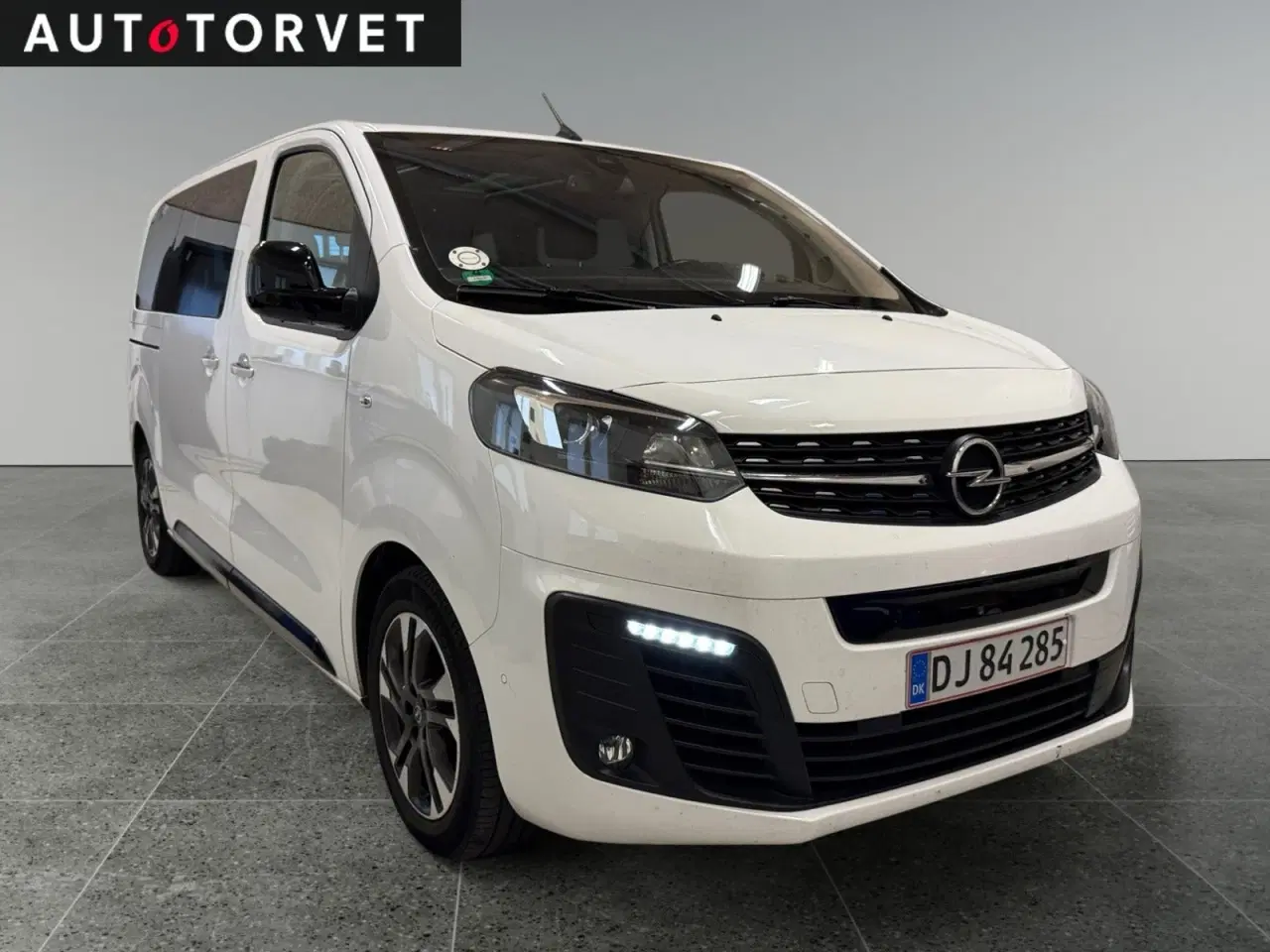 Billede 2 - Opel Zafira-e Life 75 Business Edition L2