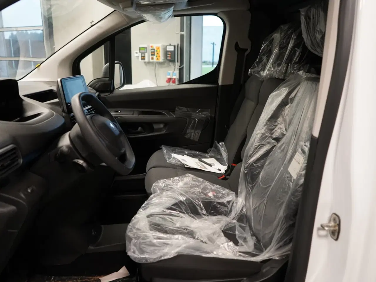 Billede 9 - 3 pers varebil - 136 HK – Automatgear – Ny 