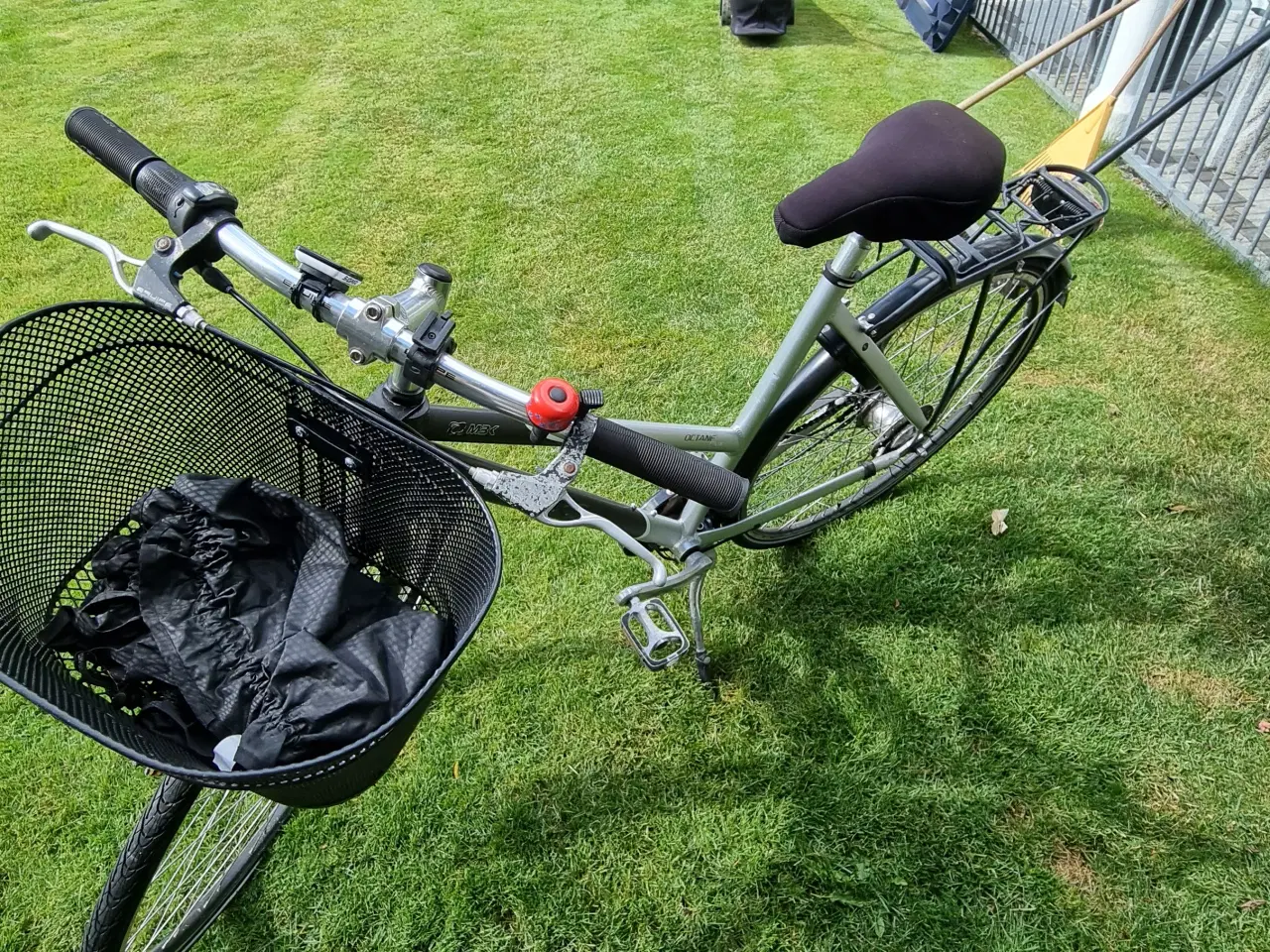 Billede 3 - Cykel næsten som ny MBK Octane Plus, Dame 28 " Dæk