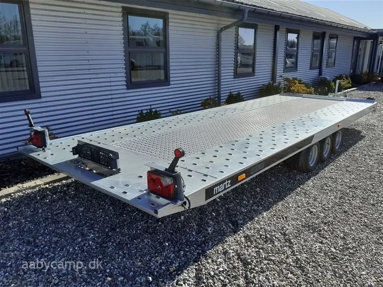 Billede 3 - 0 - Martz Autotrailer GT580 3 akslet 3500 kg   Top Professionel Autotrailer fra Martz med opkørsels vinkel på kun 11 grader til Skarp Pris