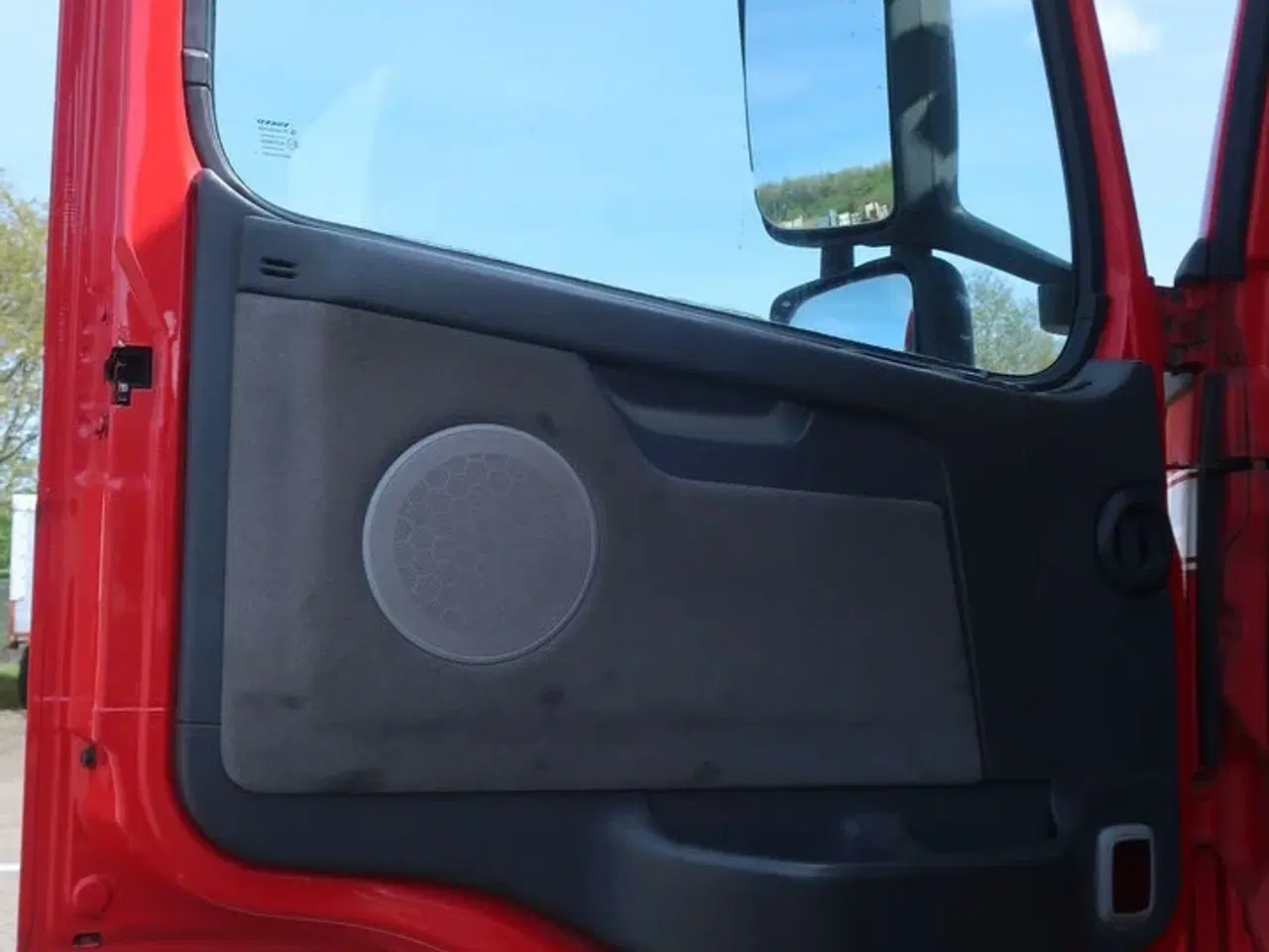 Billede 43 - Lastbil m. kran VOLVO FM12