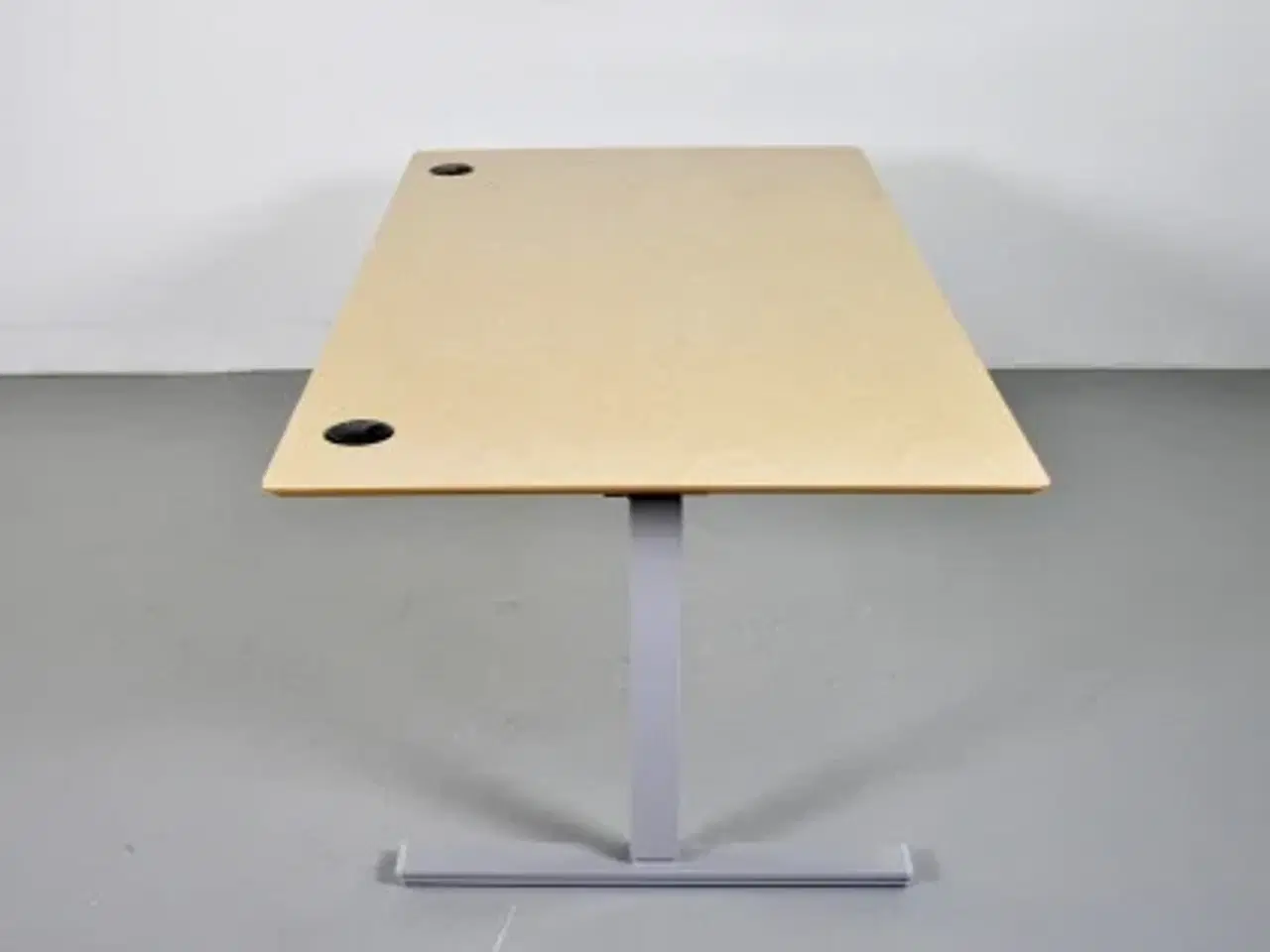 Billede 4 - Scan office hæve-/sænkebord i birk med udtræksskuffe, 200 cm.