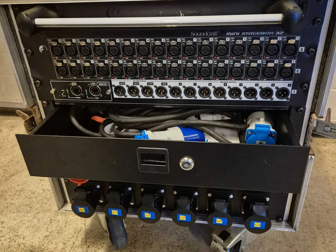 Billede 8 - LD Dave 15 + soundcraft si impact mixer