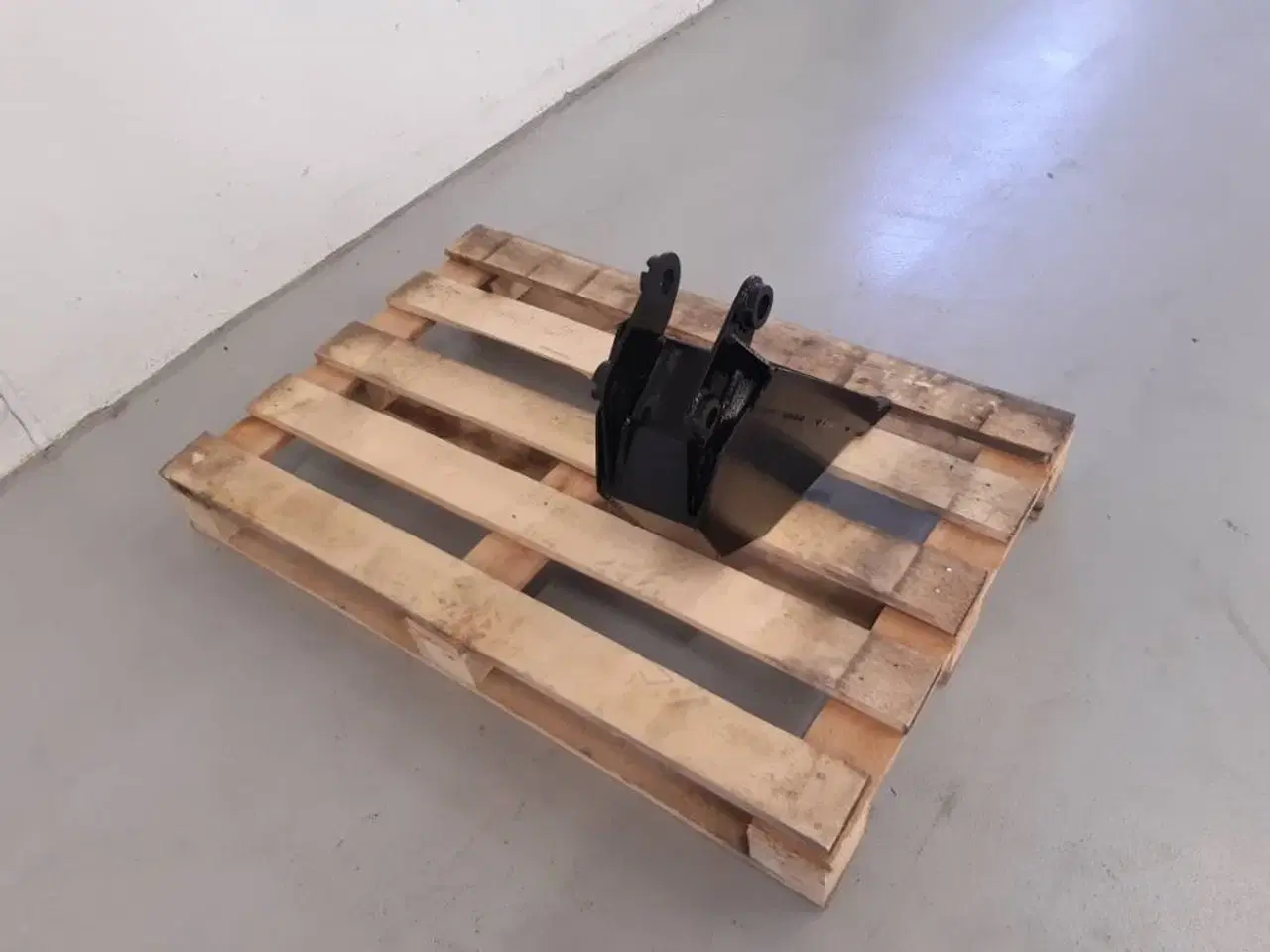 Billede 3 - [Other] Skovl til minigraver 2 stk