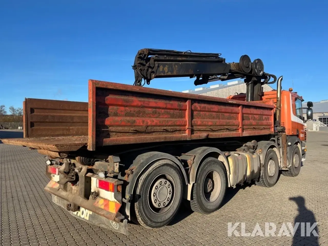 Billede 3 - Lastbil Scania P380 med kran og lad