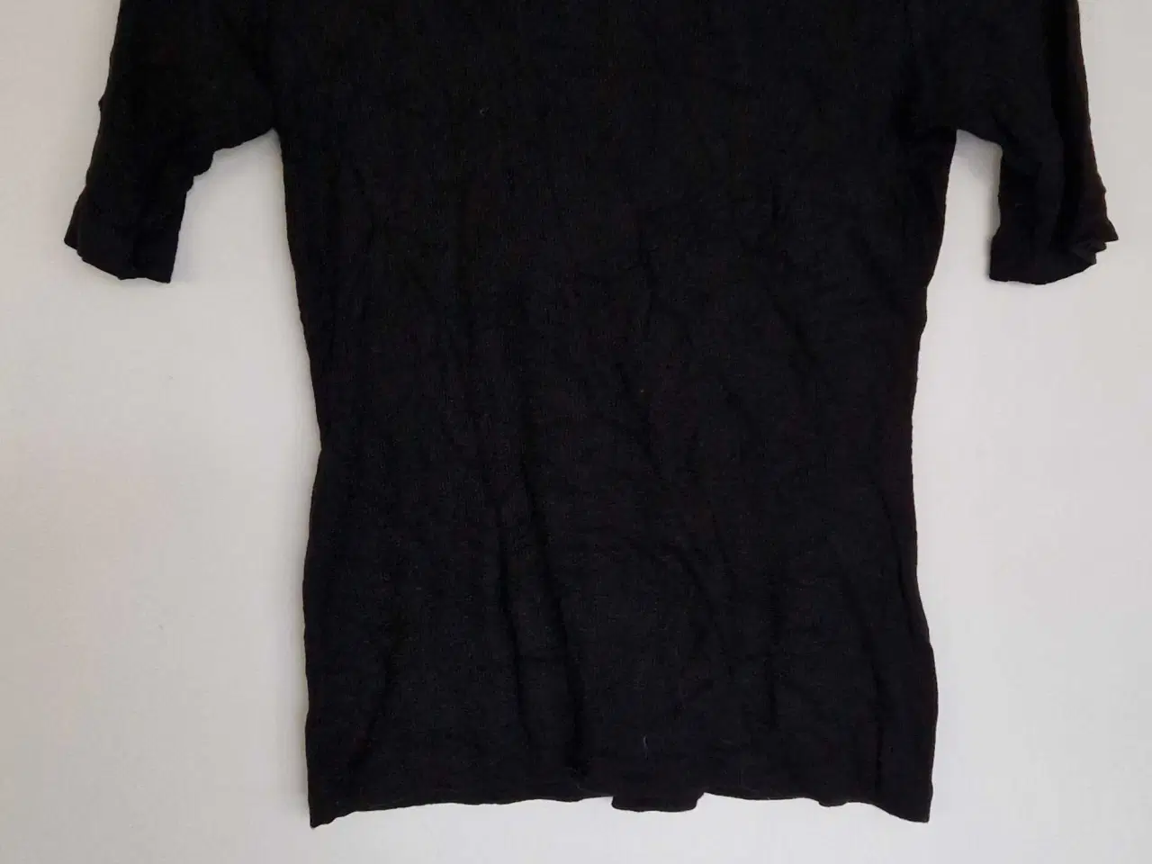 Billede 1 - Sort bluse fra NLY Trend