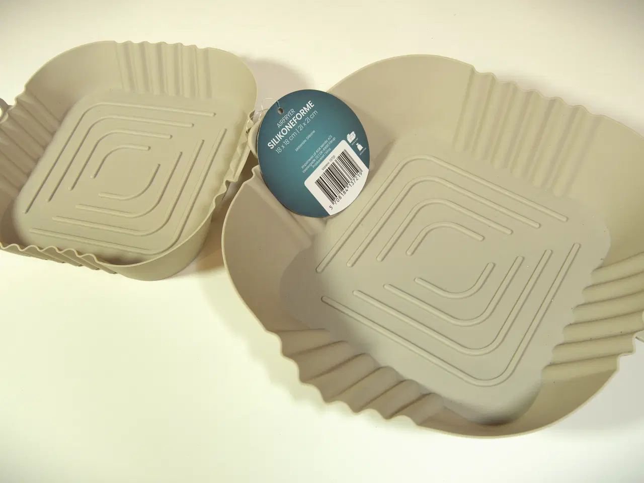 Billede 4 - Airfryer silikoneforme, tåler maskinopvask.