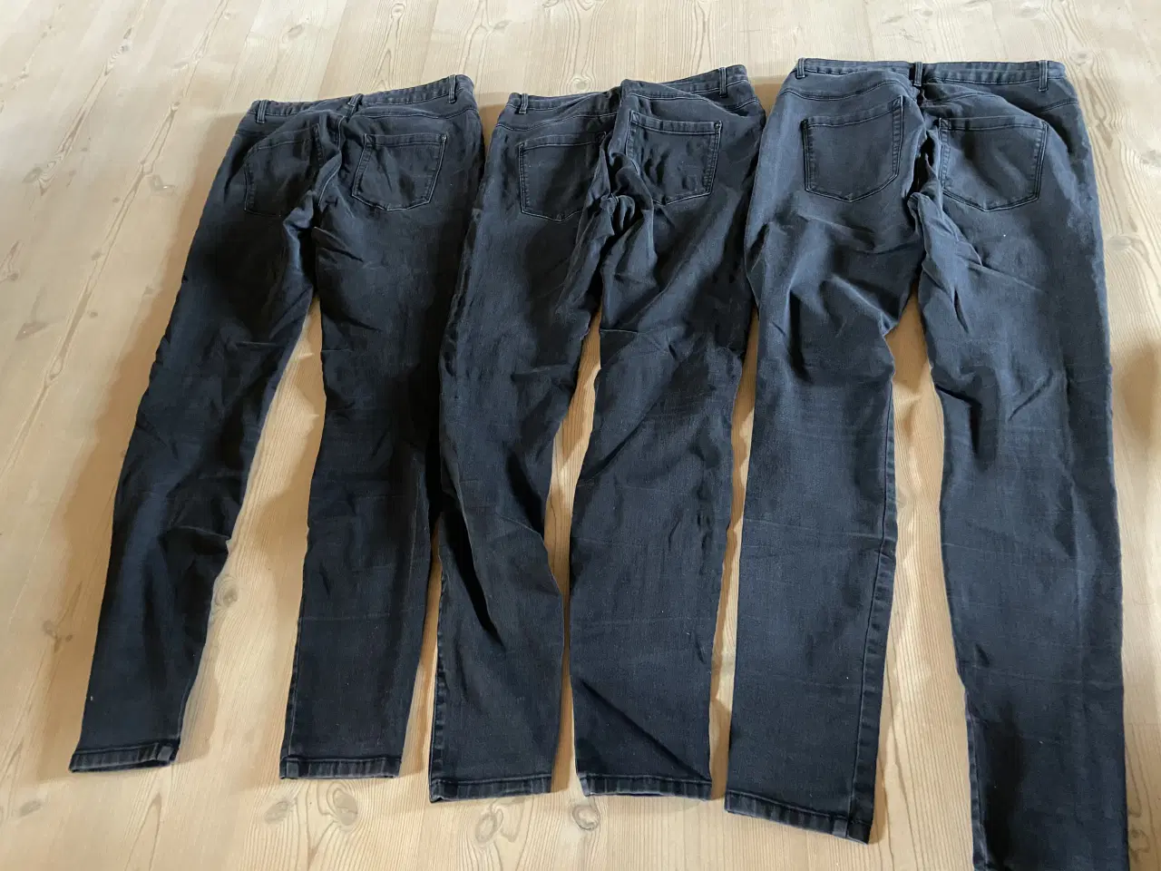 Billede 2 - 3 par Only sorte Lærredsbukser, str. XL/34