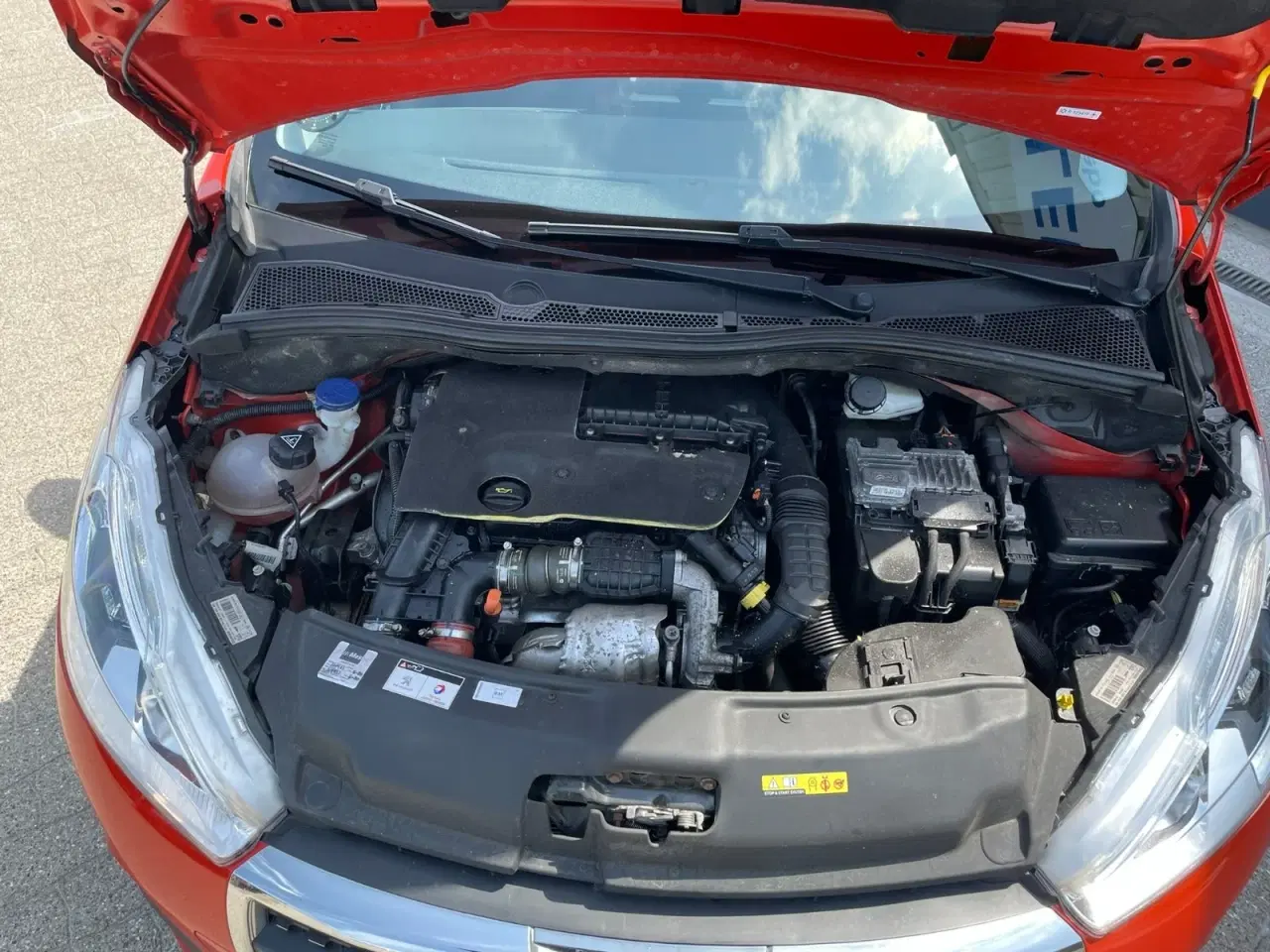 Billede 3 - Peugeot 208 1,6 BlueHDi 100 Edition+