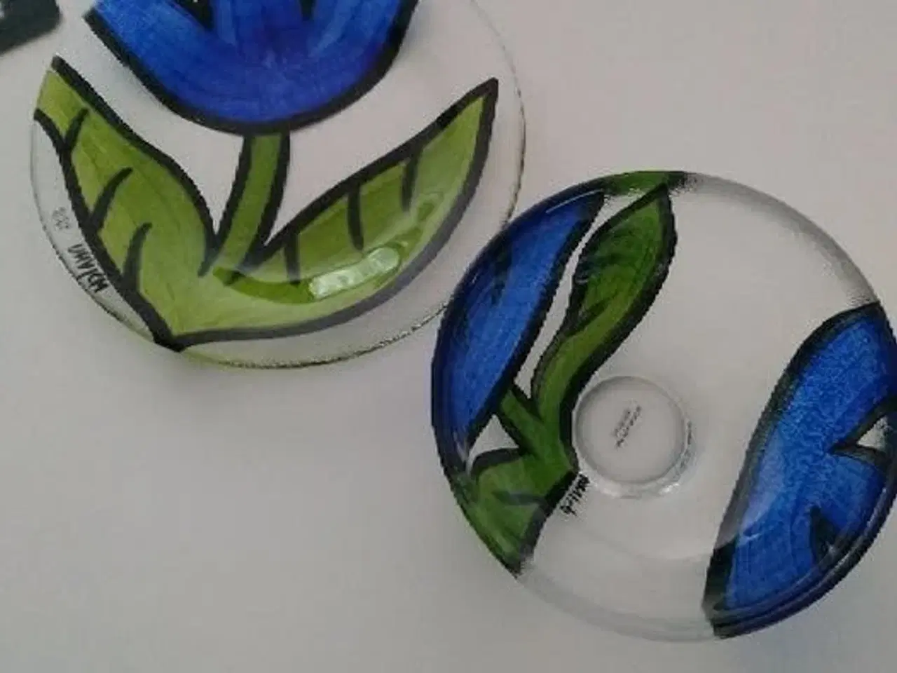 Billede 1 - KOSTA BODA Tulipa Grande Lille blå skål, dia 15 cm