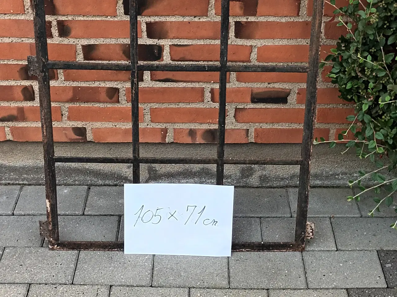 Billede 3 - Gamle staldvinduer.