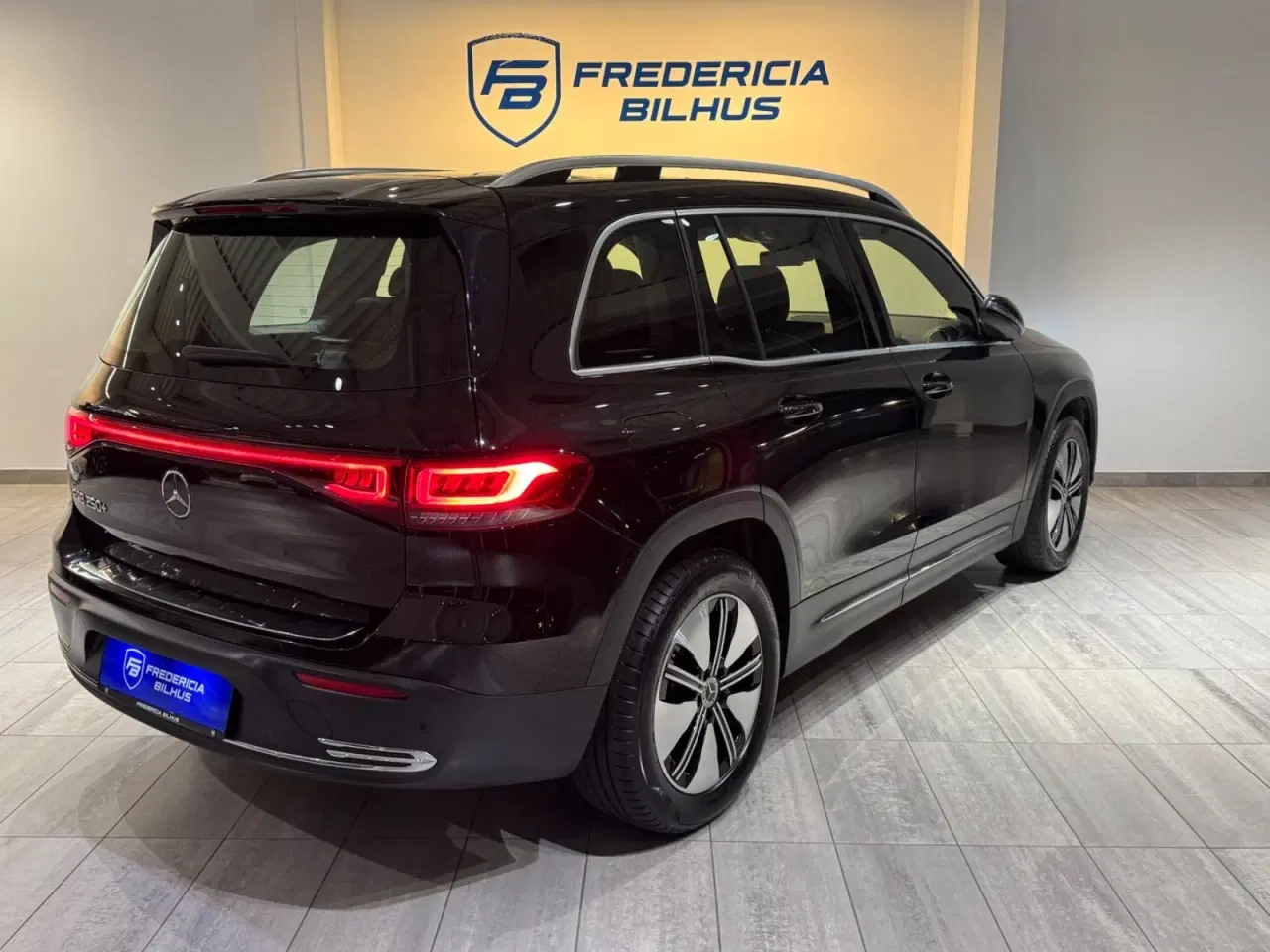 Billede 4 - Mercedes EQB250+  