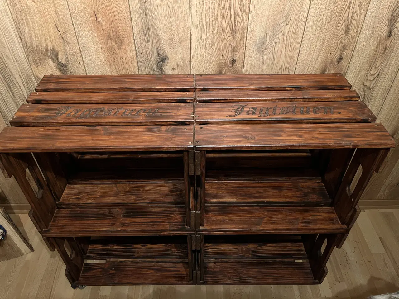 Billede 3 - Reol af trækasser