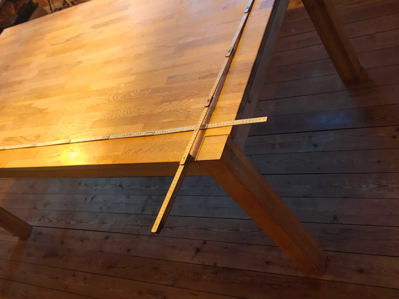 Billede 5 - Spisebord + 6 stole EG behandlet 2 tillægsplader