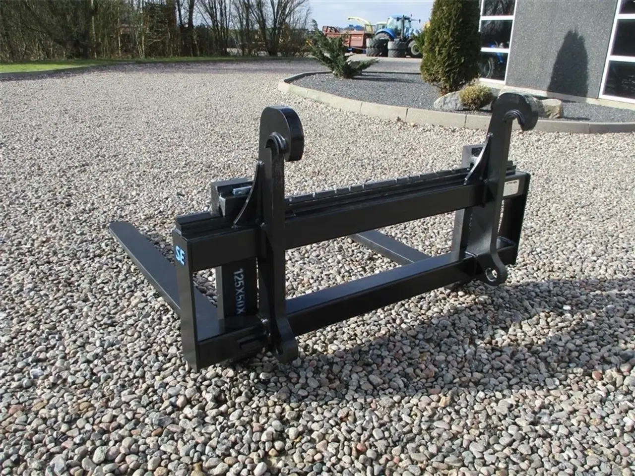 Billede 5 - Volvo Pallegafler 5ton 150cm smededegafler. NYT sæt