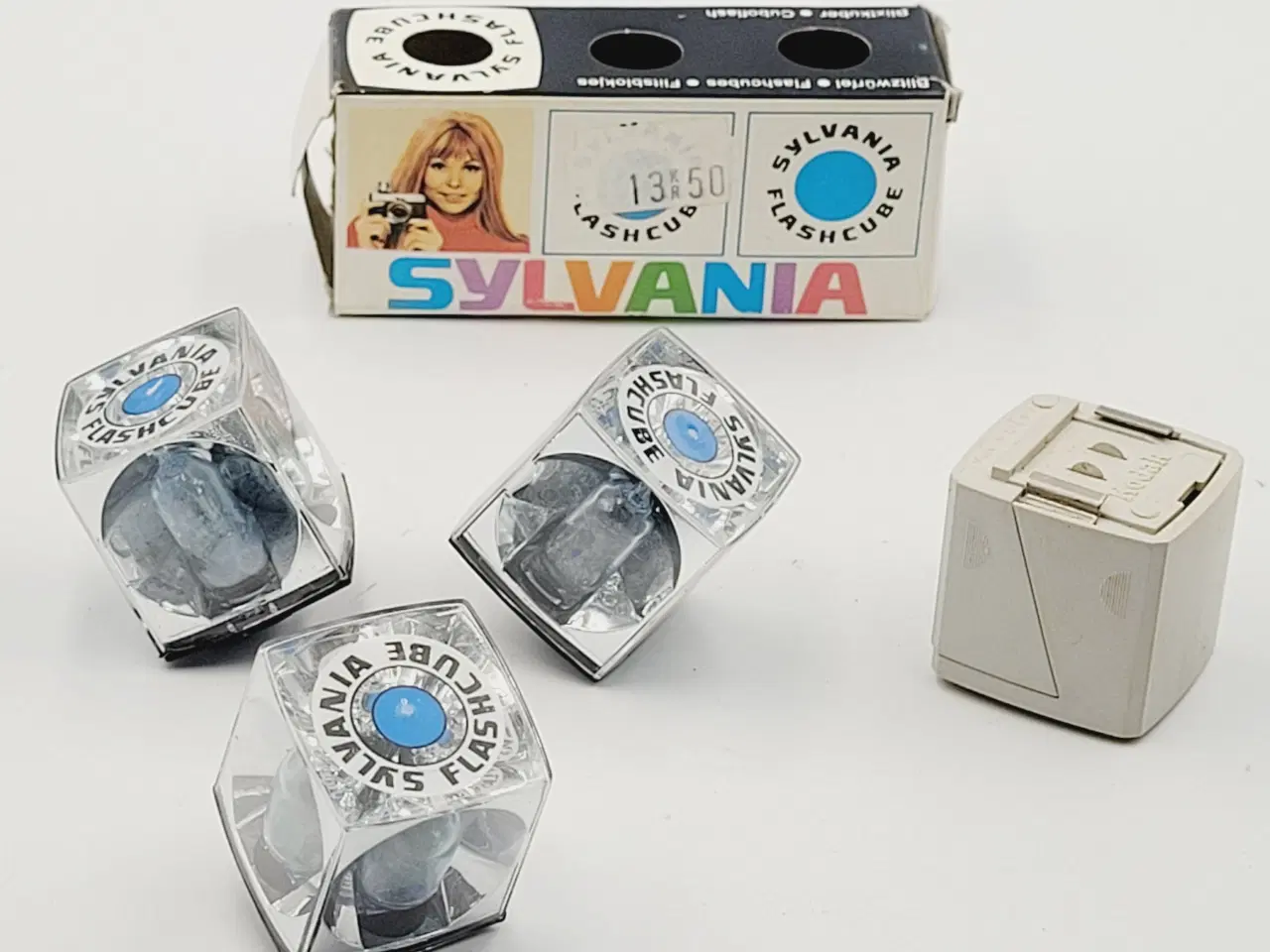 Billede 1 - ⭐️· Sylvania Flashcubes og Kodak Flashcube Adapter