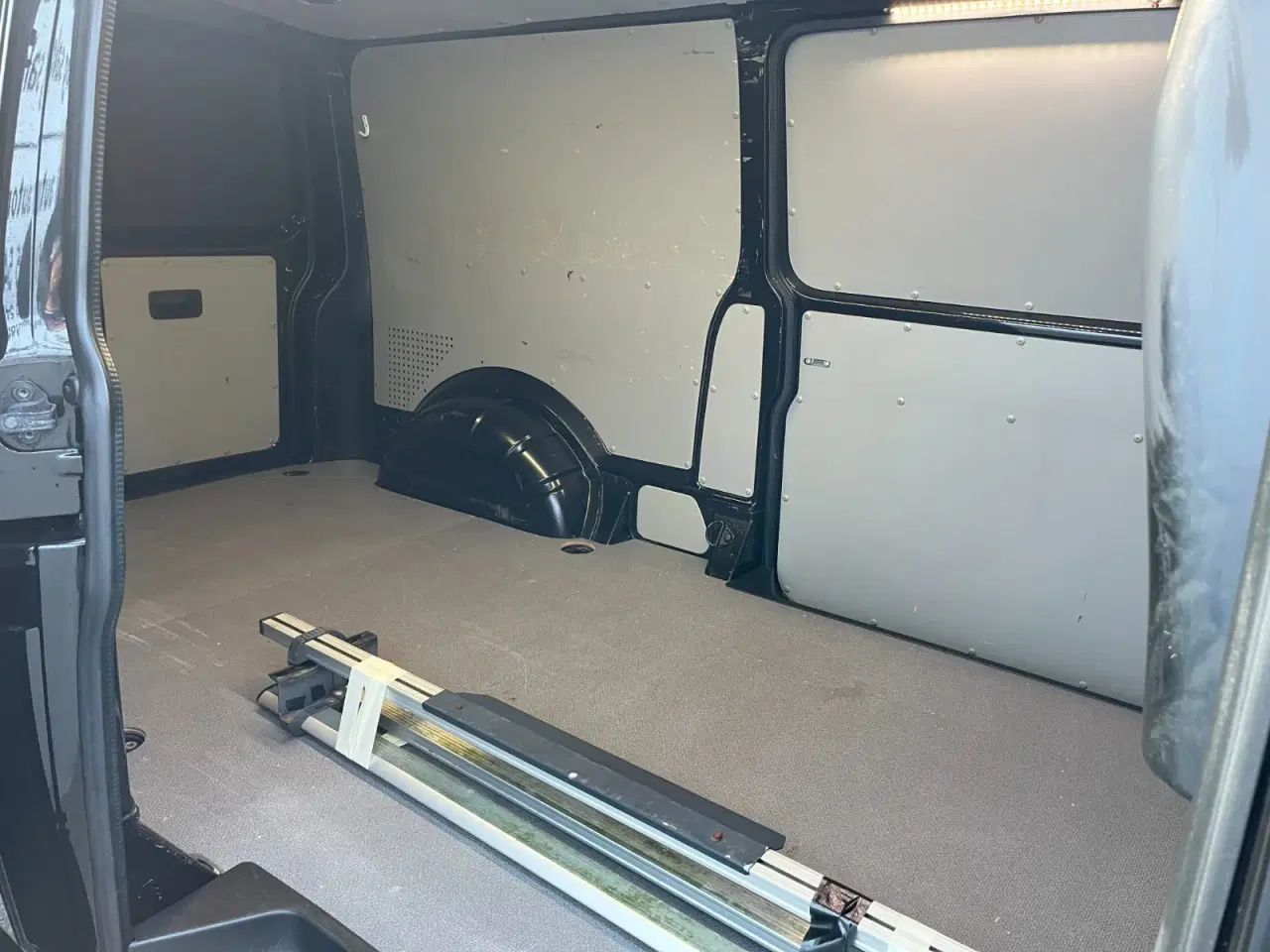 Billede 8 - VW Transporter 2,0 TDi 150 Kassevogn DSG lang