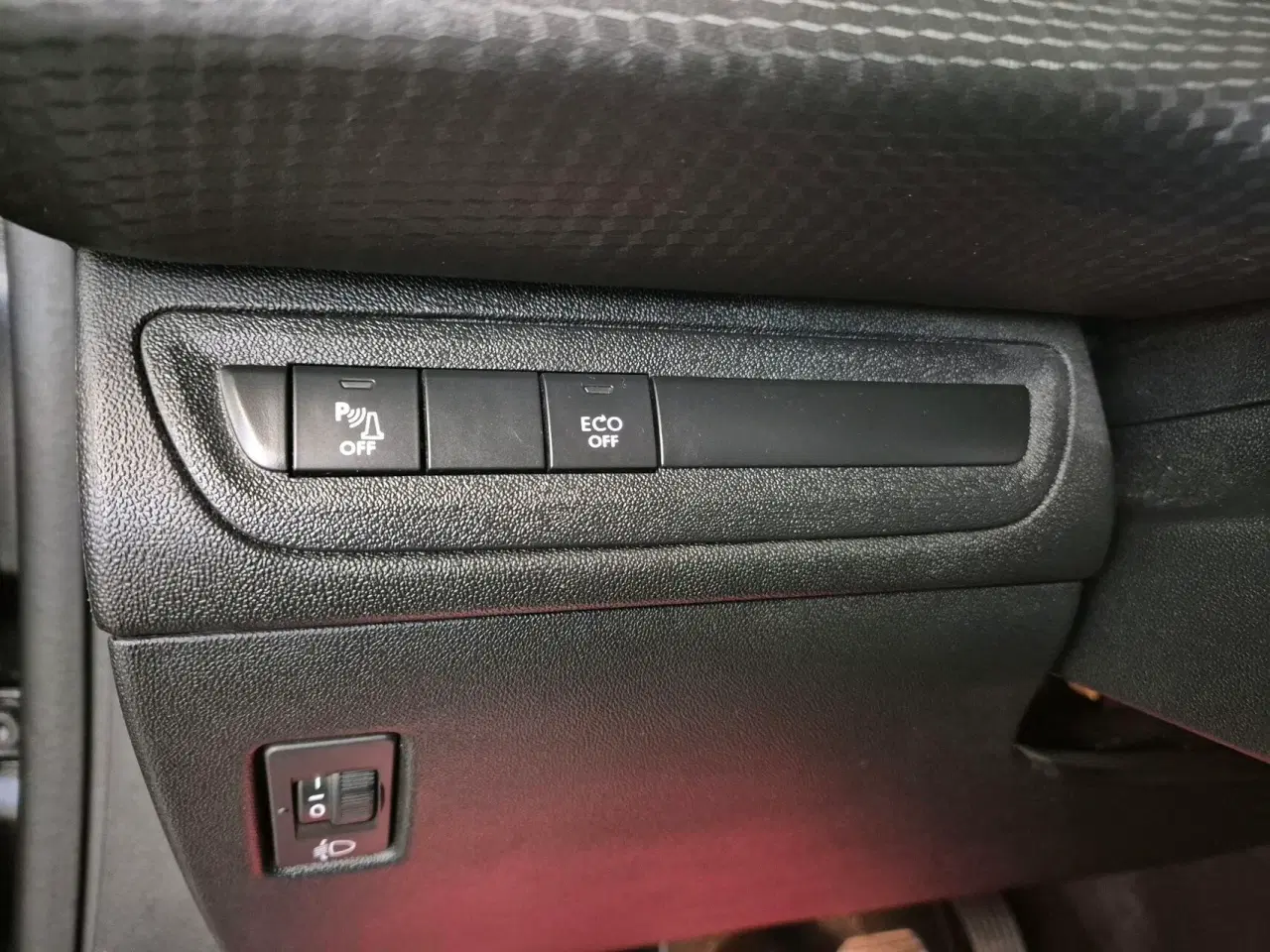 Billede 16 - Peugeot 208 1,5 BlueHDi Allure 100HK 5d