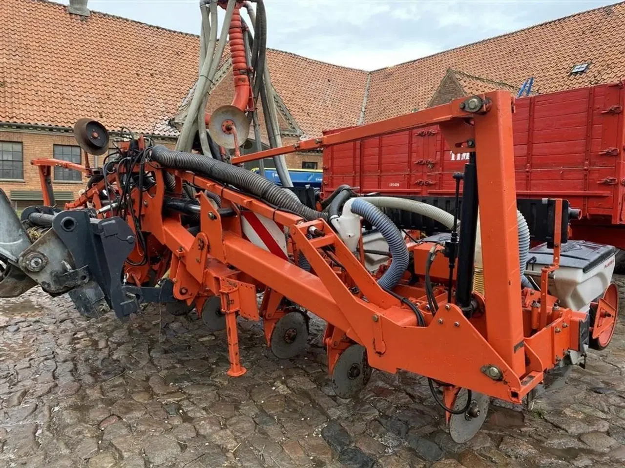 Billede 7 - Kuhn 8 Rækket Planter 2