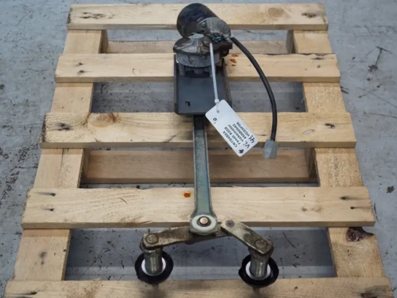 Billede 2 - Fendt 8350 Viskemotor 45080042