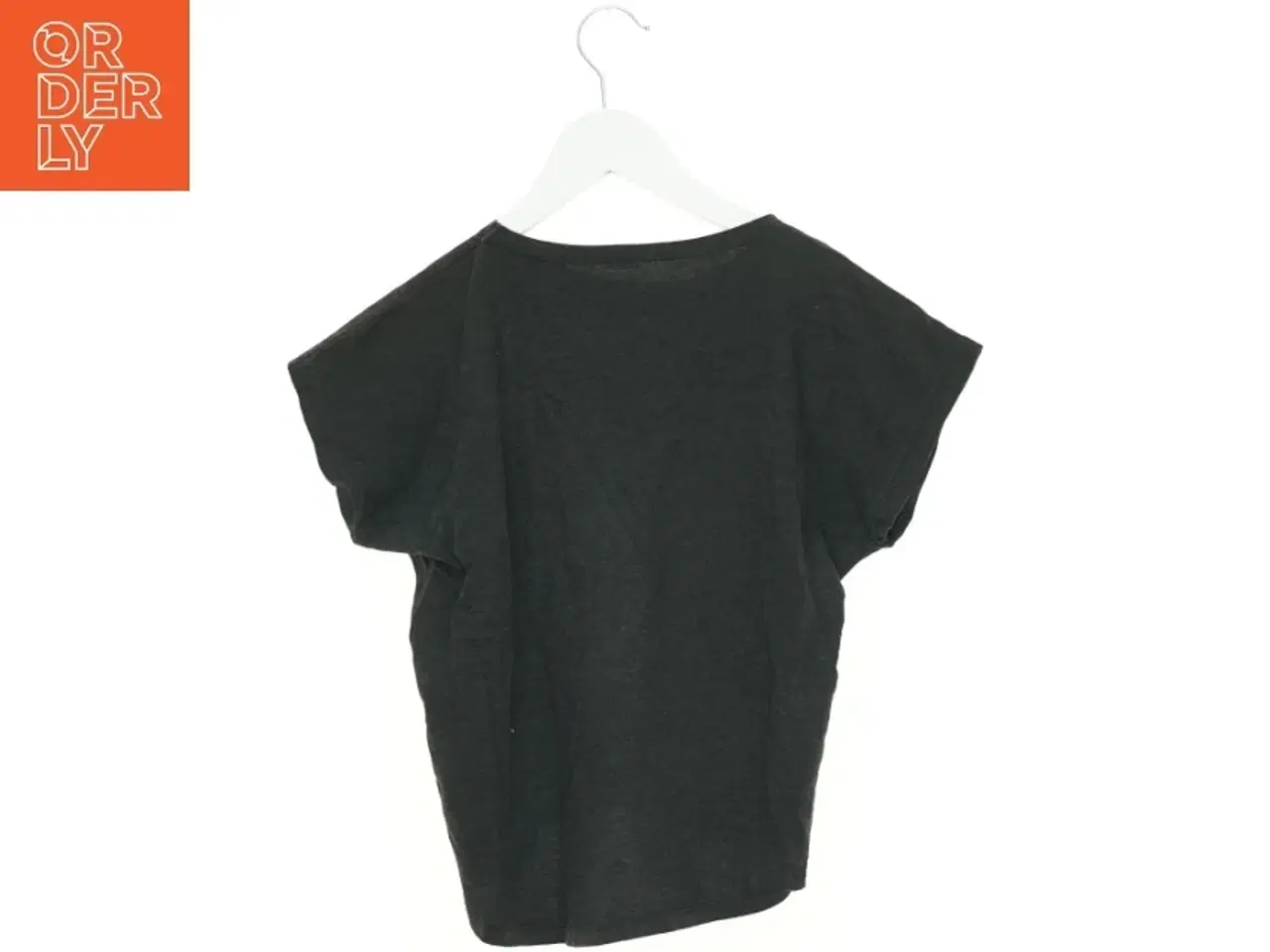 Billede 2 - T-Shirt (str. 140 cm)