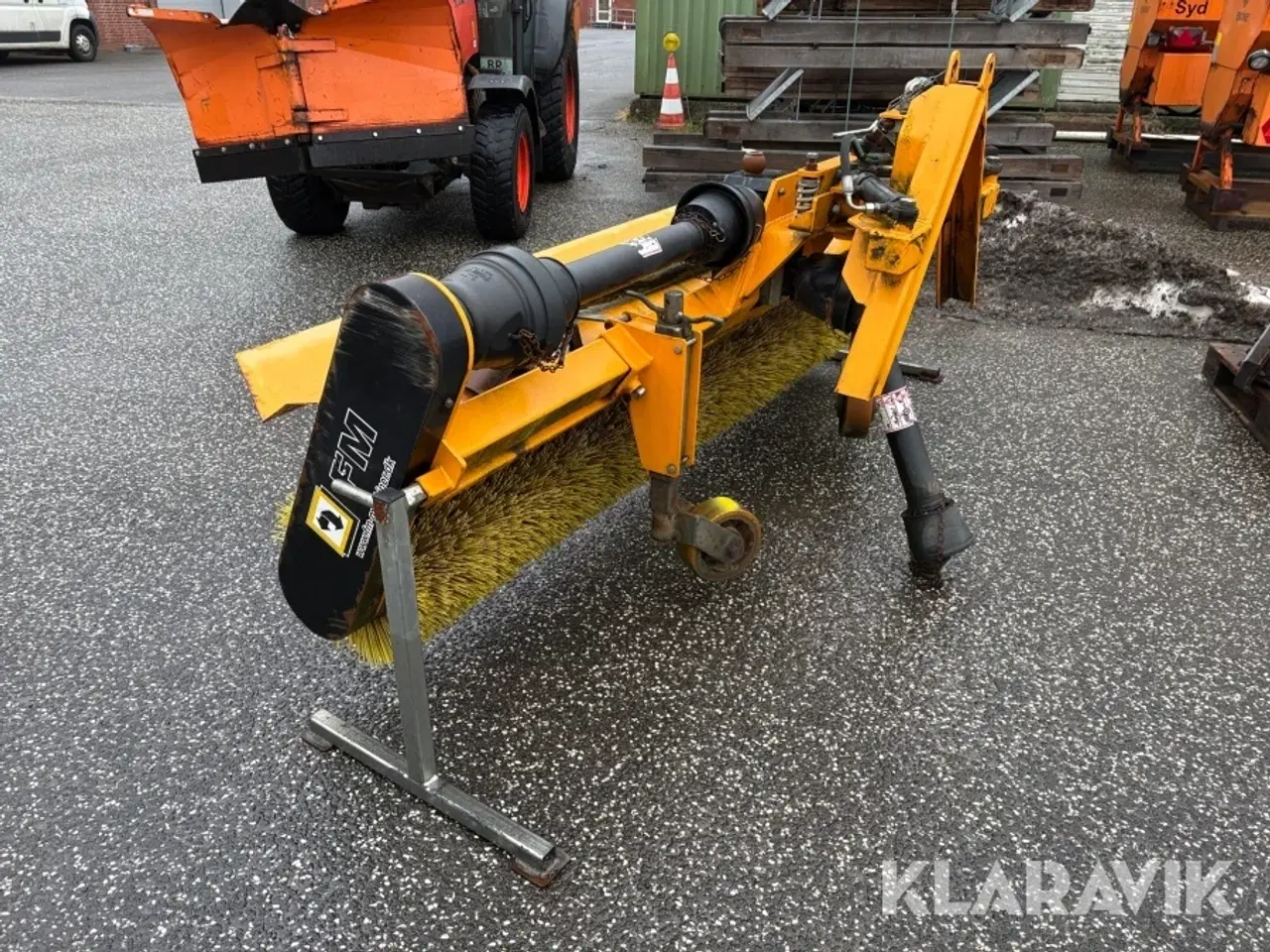 Billede 3 - Kost FM-maskiner MF fejemaskine