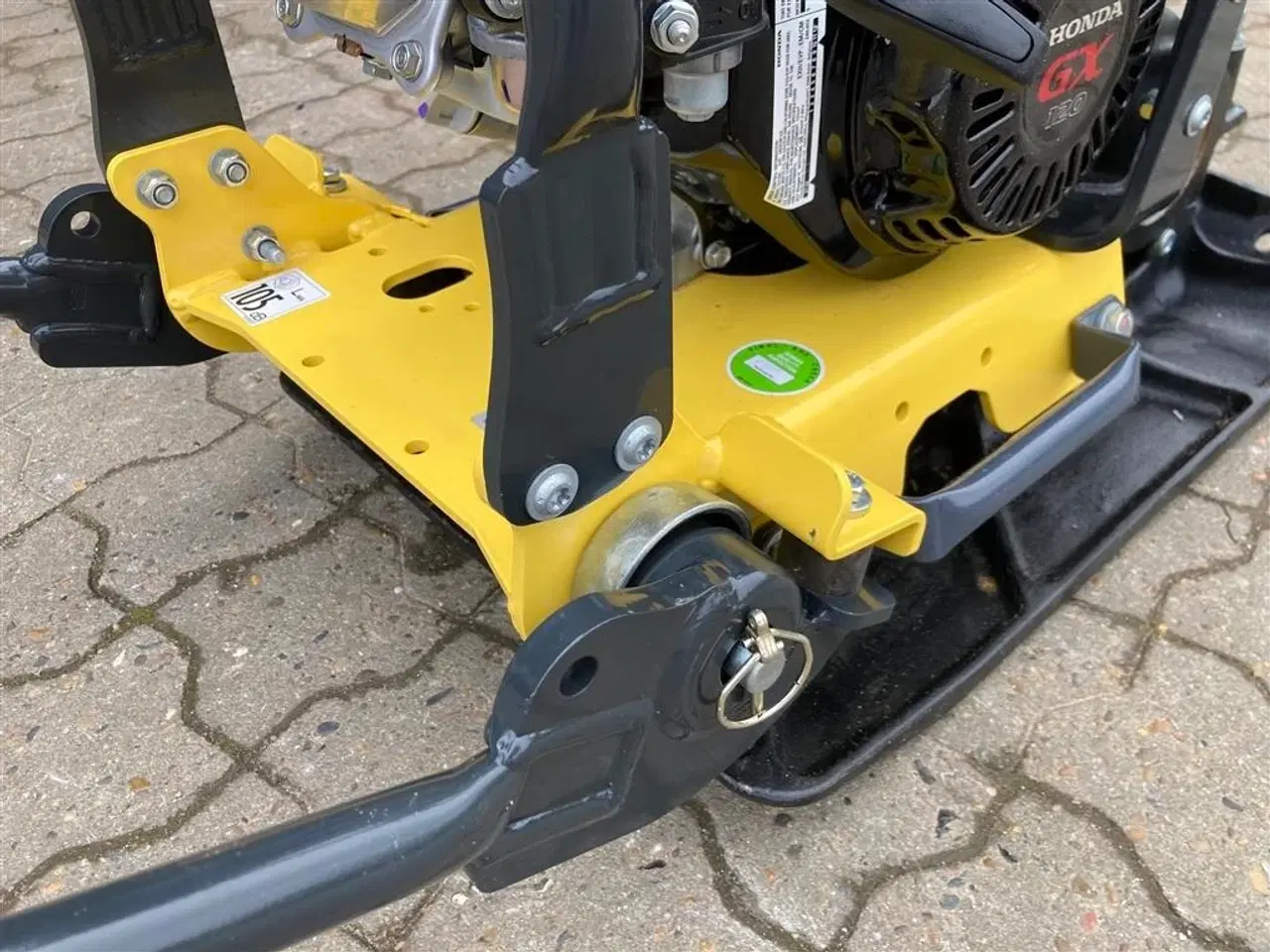 Billede 7 - Bomag BP 12/40 Kan udstyres med vandtank og spredebom