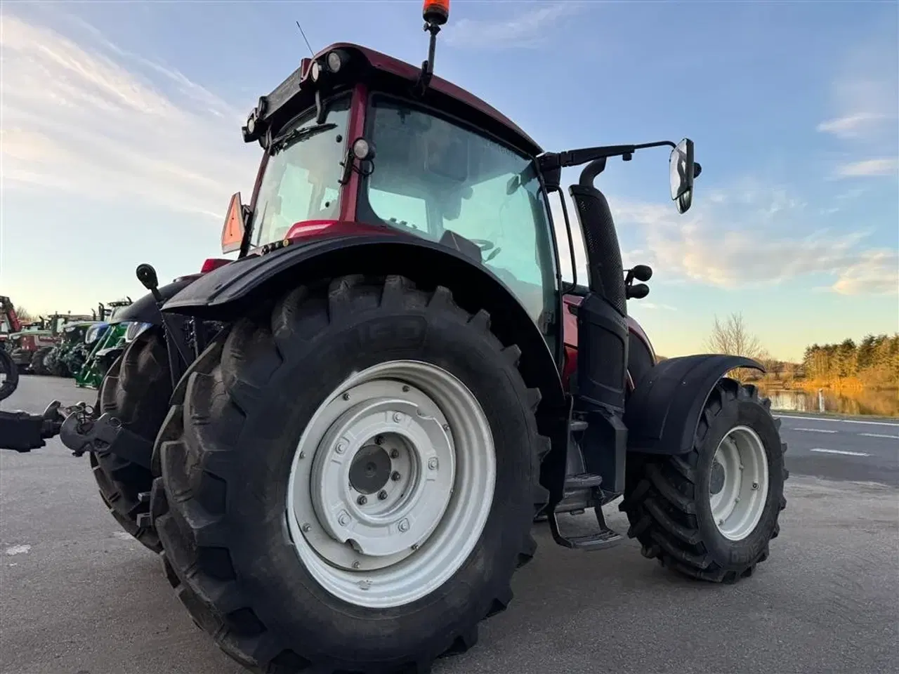 Billede 12 - Valtra N174 Versu KUN 3300 TIMER! NYE DÆK OG EKSTREM FLOT!