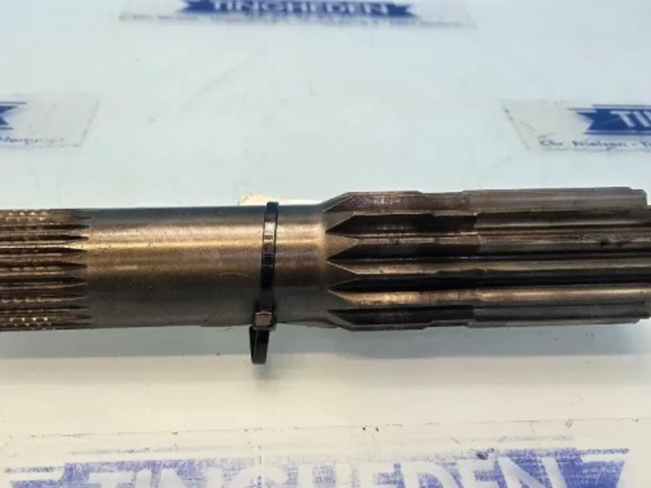 Billede 2 - John Deere 6300 Drivaksel L77514