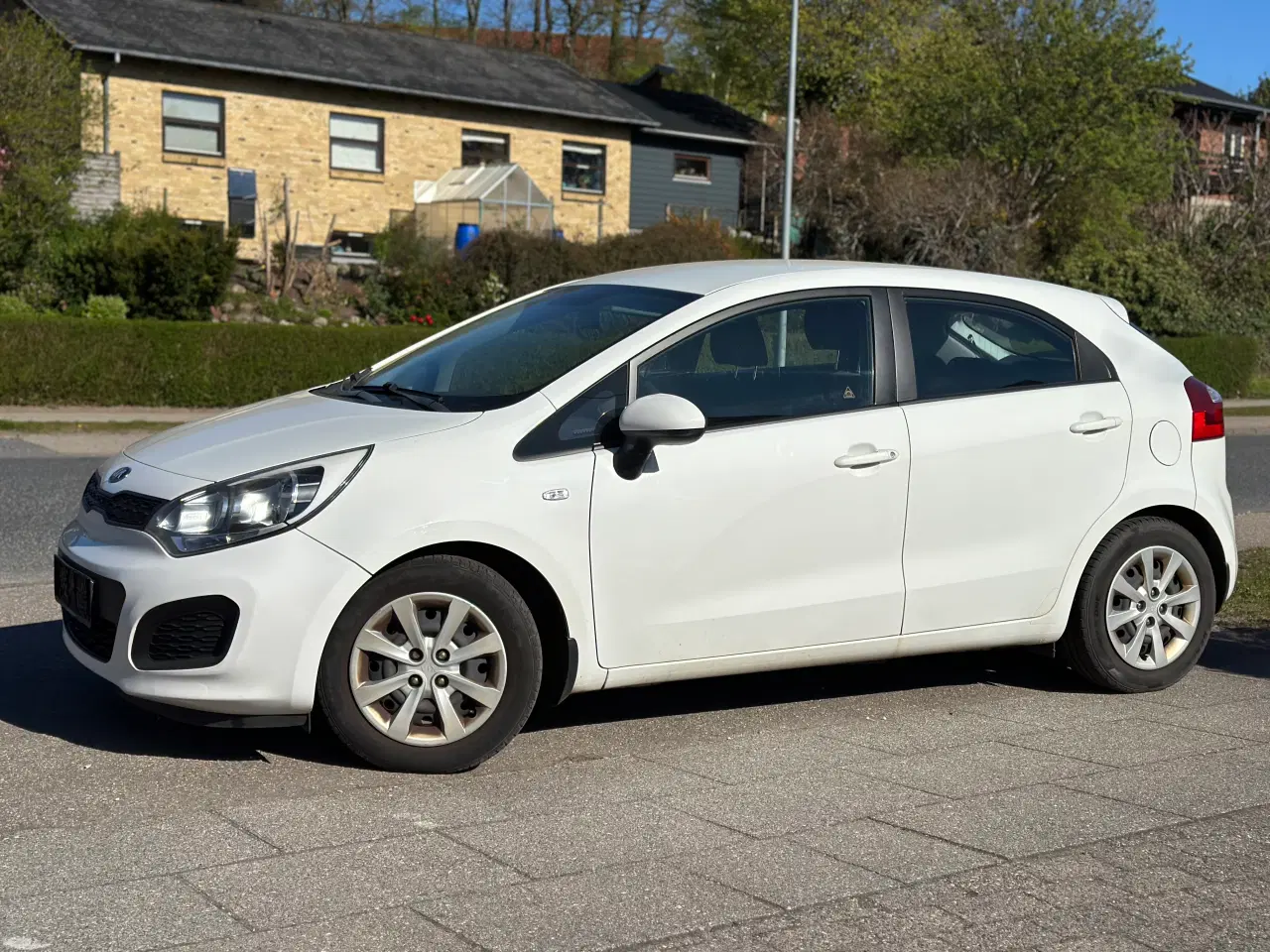 Billede 3 - Kia Rio Benzin 2015✅