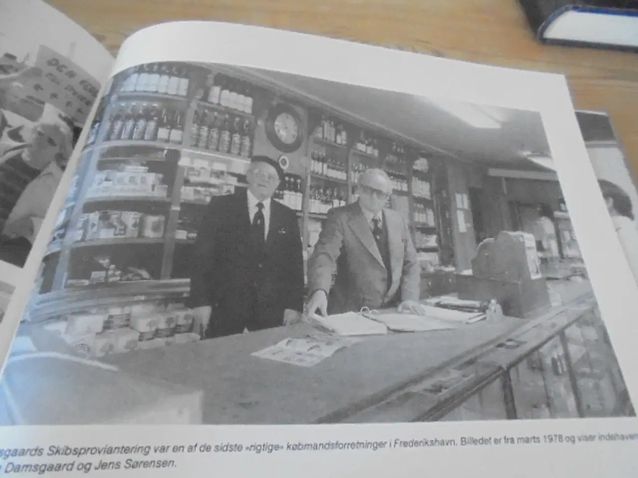 Billede 7 - ØJEBLIKSBILLEDER FRA FREDERIKSHAVN - 1986 - FINE F