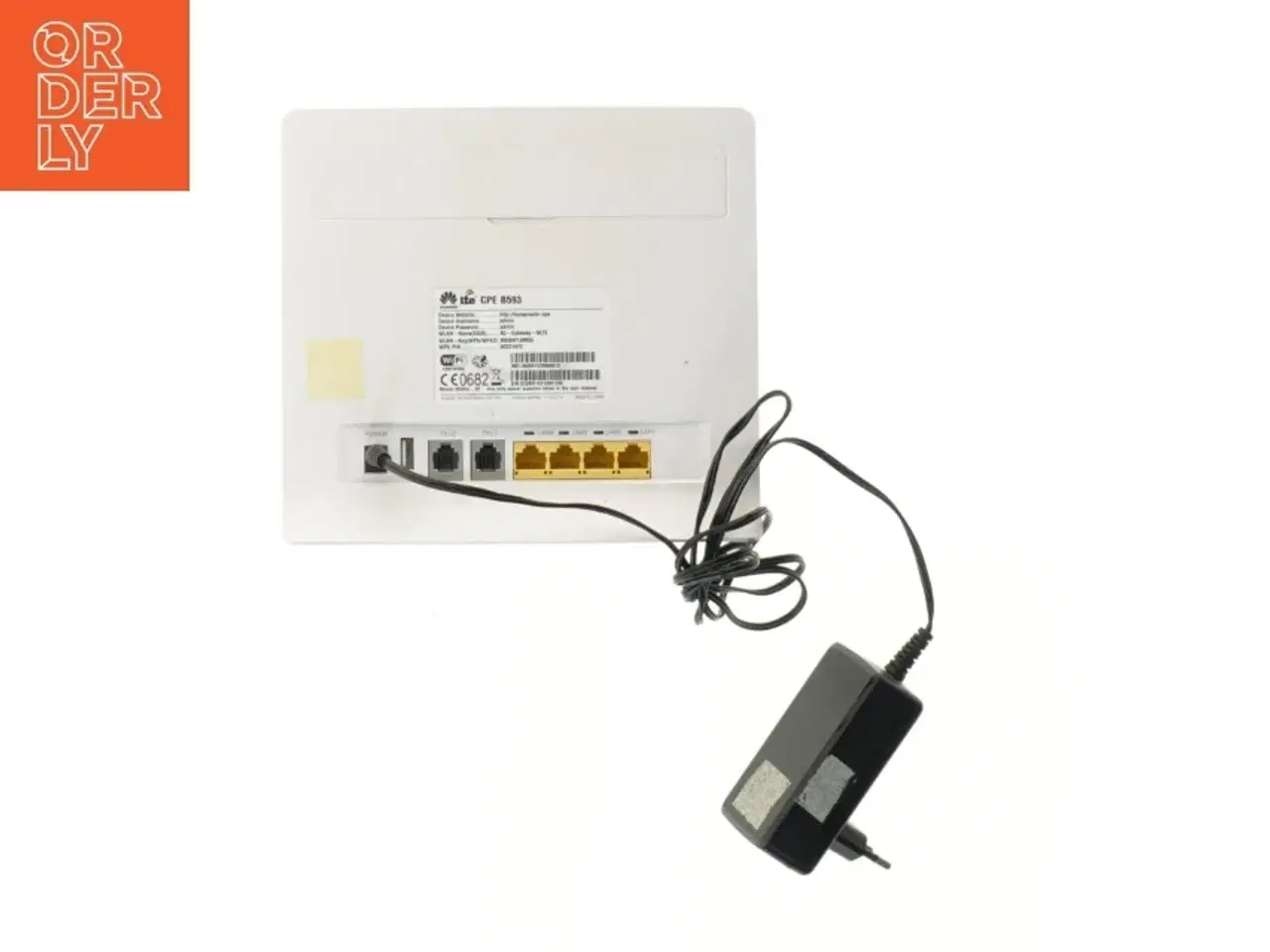 Billede 2 - Huawei WiFi-router med oplader fra Huawei (str. 19,5x18 cm)