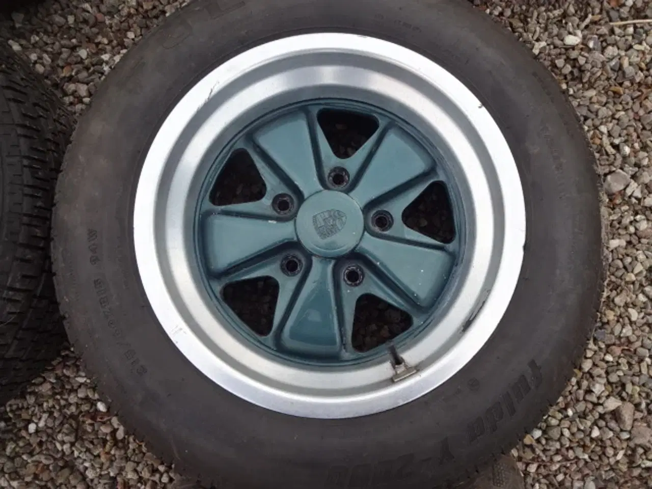 Billede 4 - Fuchs fælge 15"