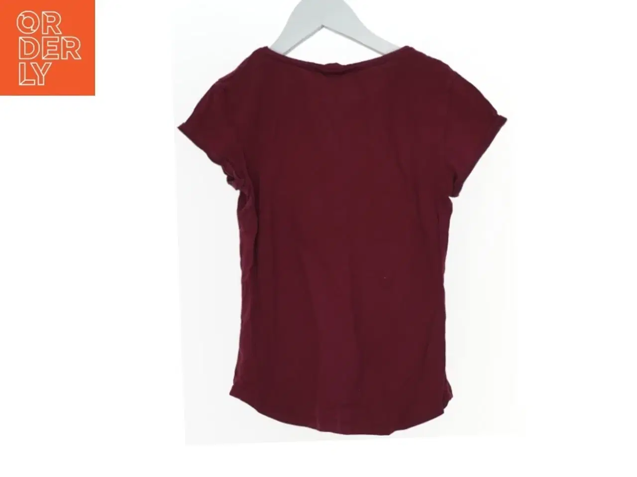 Billede 2 - Bordeaux t-shirt med Harry Potter tema fra H&M (str. 146)