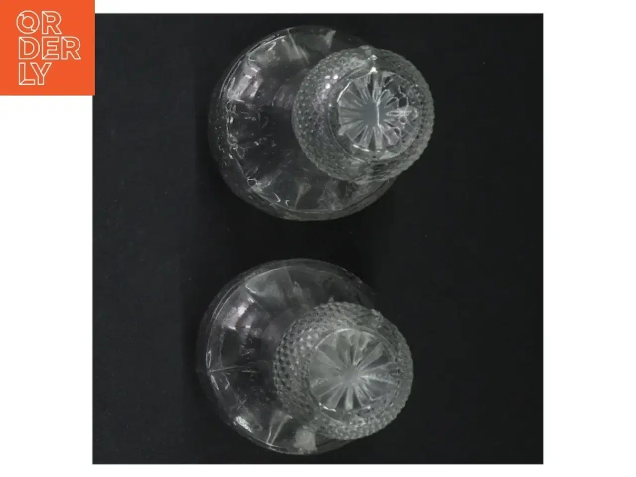 Billede 2 - Glas karaffel med mønster (str. H 15 cm)