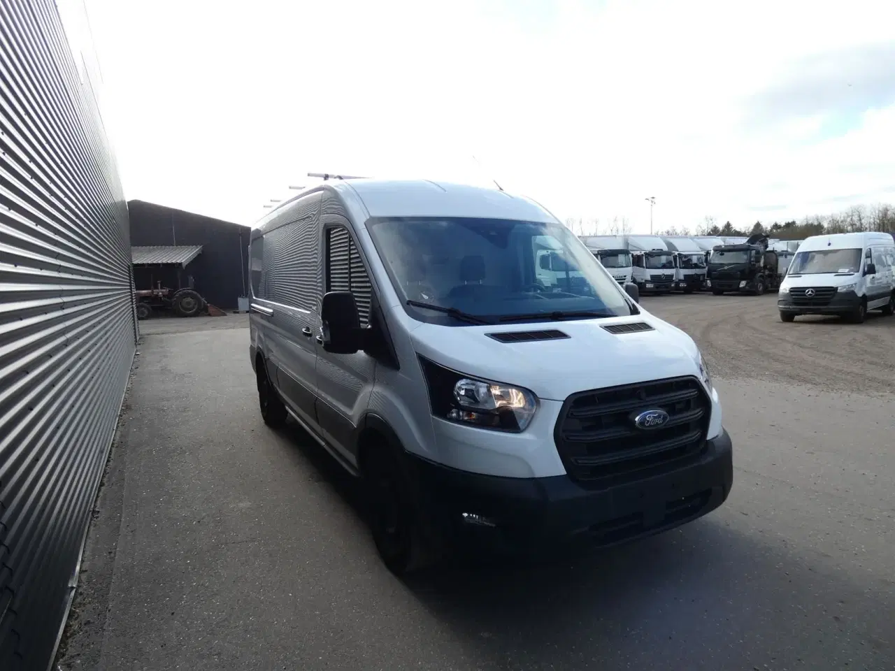 Billede 4 - Ford Transit 350 L3H2 2,0 TDCi Trend 130HK Van 6g Aut.