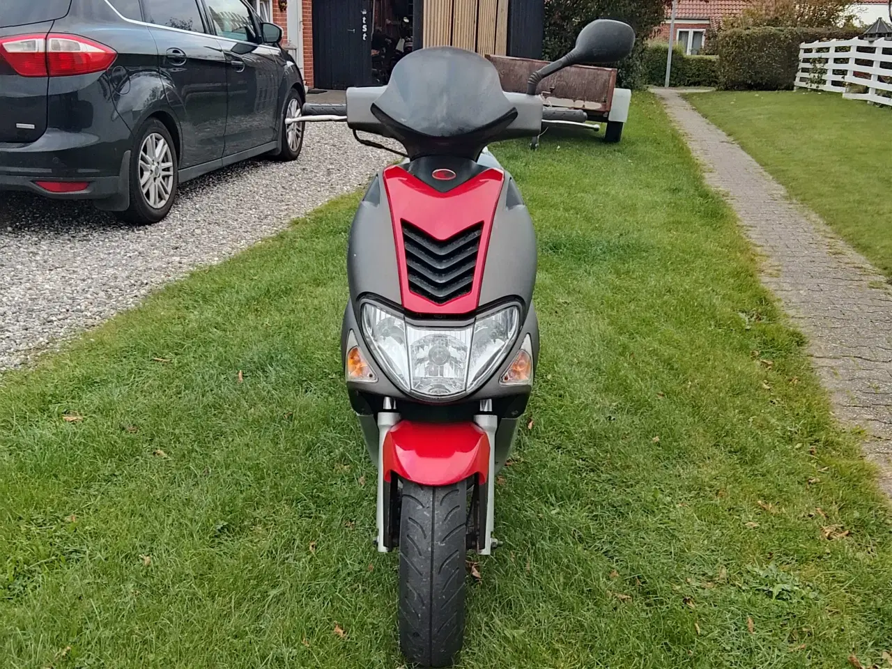 Billede 2 - Fin og iorden scooter 45kmt 