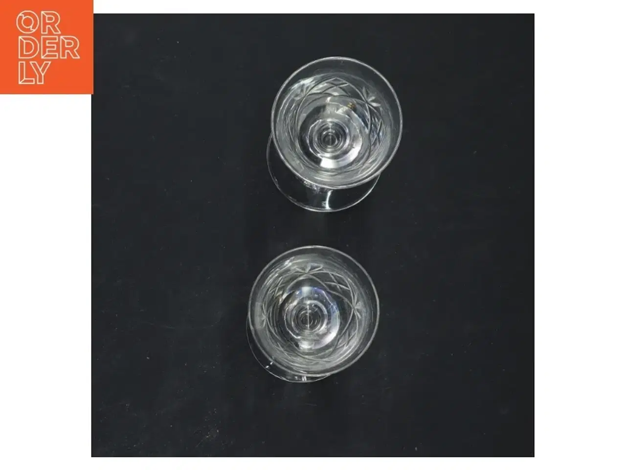 Billede 2 - Glas med stilk (str. 9x4,5 cm)